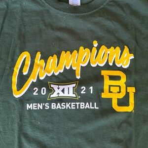2XL Baylor Basketball 2021 Big 12 Championship on court Tee